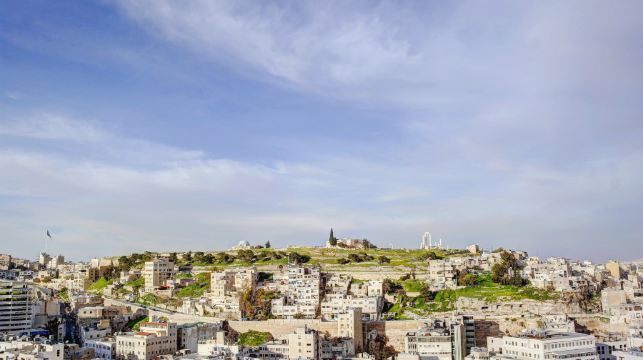 約旦安曼+安曼城堡+彩虹街+傑拉什羅馬古城遺址一日遊