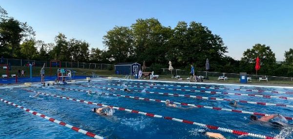 Selinsgrove Community Swimming Pool