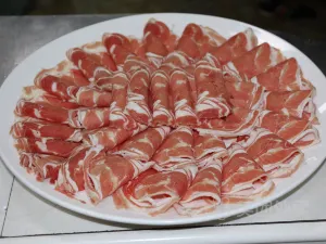 Q-DING HOT POT