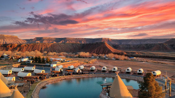 Zion White Bison Glamping + RV Resort