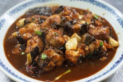 芸海閣酒店(沙家浜景區出口店)