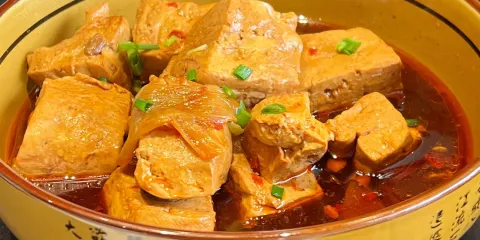 安吉佬土菜館·白茶燉土雞（昌碩店）