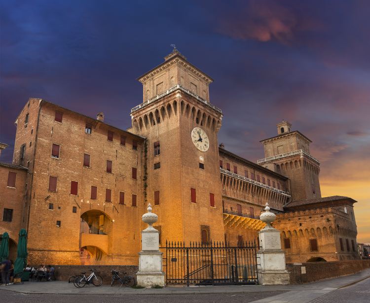Compare 5 airports near Ferrara