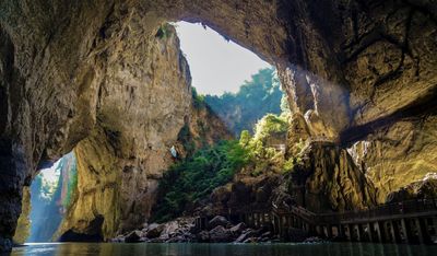 Zhijindong Cave National Key Scenic Area - Yixian Sancao Konglong Lake Scenic Area