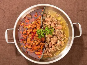 LAO BAO QIAO JIAO NIU ROU