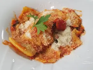 EAST WEST HOTEL RESTAURANT