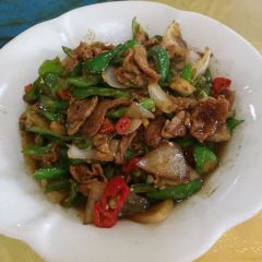 姐妹土菜馆(华盛·世纪新城一期店) User Photo