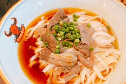 津市刘聋子粉馆(张家界总店)