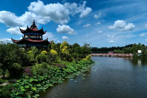 Guandong Cultural Park