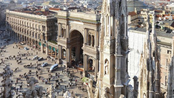Milan Cathedral, Galleria Vittorio Emanuele II, and Via Montenapoleone 1-day tour