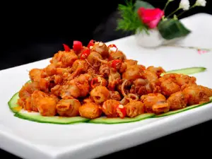 PING SHUI BO ZI FAN DIAN ER SHI NIAN LAO DIAN