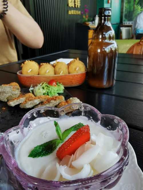 Chao Phrom Market