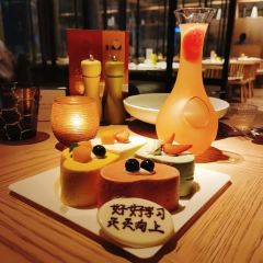 玫瑰夫人餐廳(板橋大遠百店)張用戶圖片