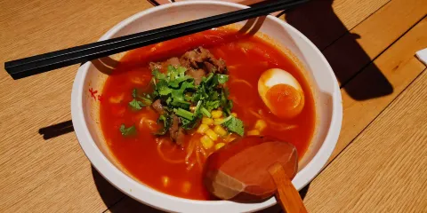 酸湯牛雜館（總店）