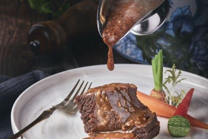 C&D Hotel · Zhong Canting