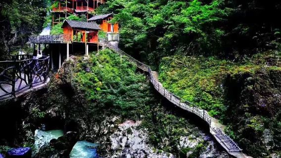 TongrenTravel Photography