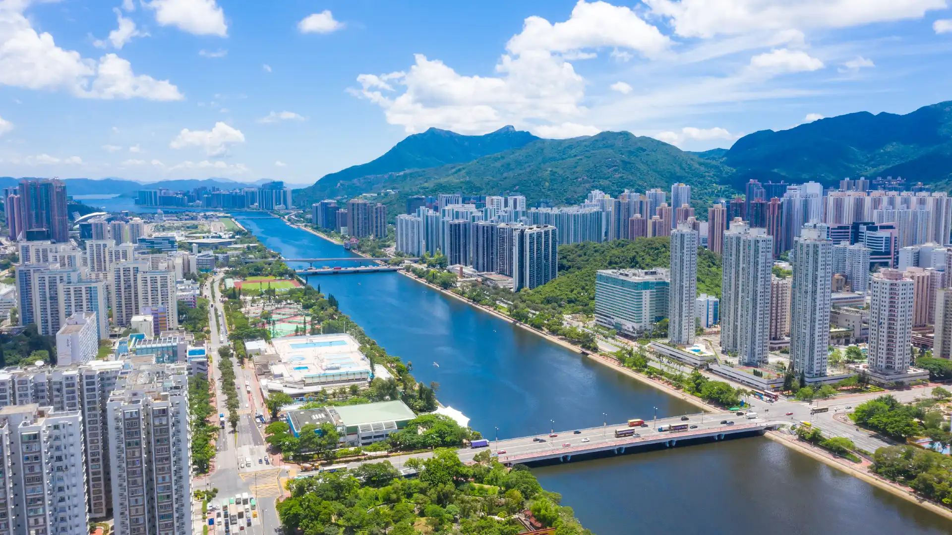 Hotels near Tsang Tai Uk
