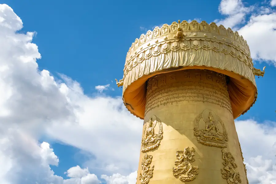 Dafo Temple Prayer Wheel