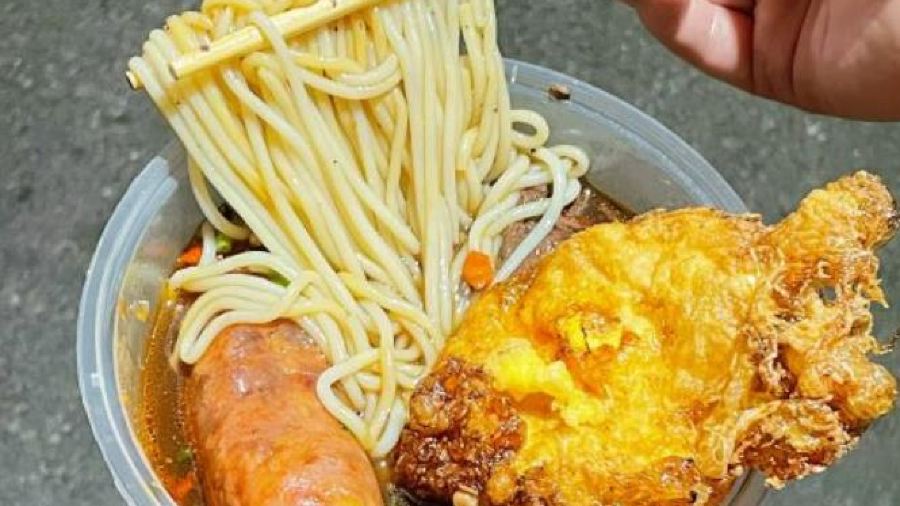 电信猪血汤粉店