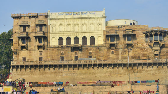Man Mandir Ghat