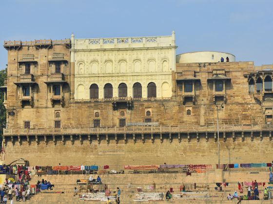 Man Mandir Ghat