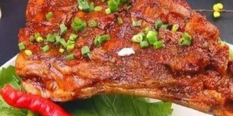 利焱特色烤羊腿