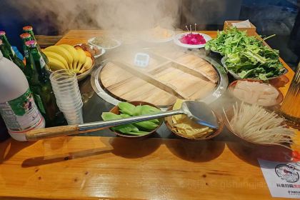 山城柴火鸡(巫山店)