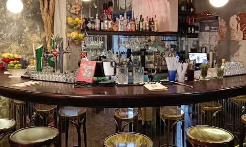 April bar