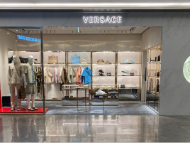 VERSACE（Lotte Avenuel C2）