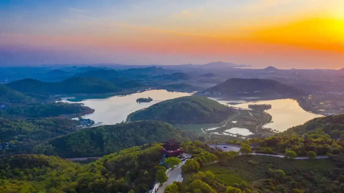 Hotels near Nanbei Lake