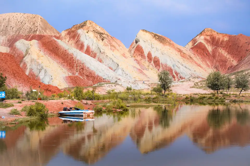 1_Lanzhou Danxia Geological Park