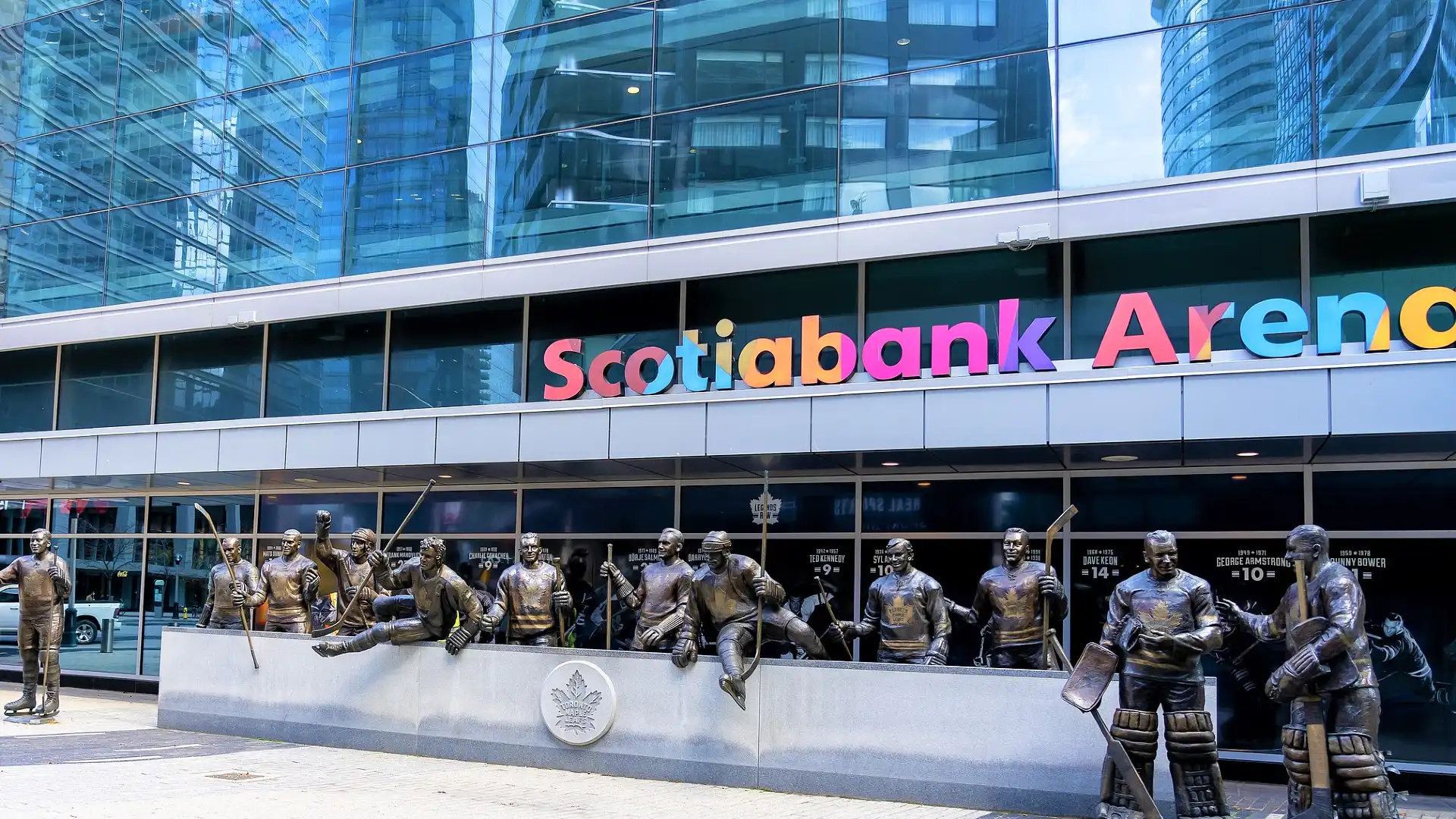 鄰近豐業銀行體育館的酒店