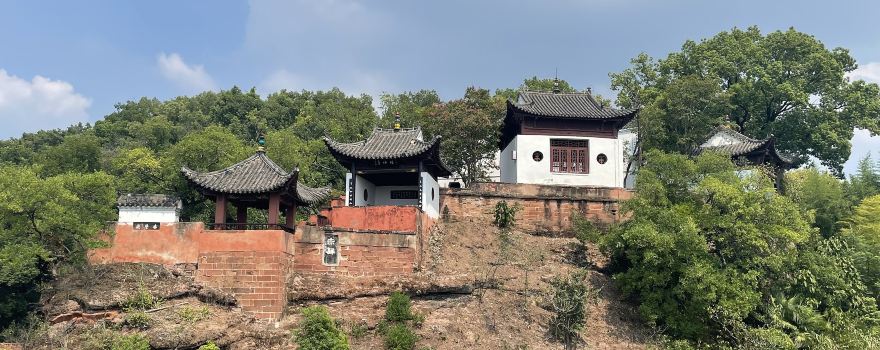 湖北黄冈旅游攻略:探索东坡遗韵与山水风光 湖北黄冈旅游攻略:探索东坡遗韵与山水风光