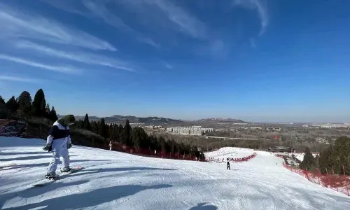 Qingzhou Tuoshan Skiing Resort