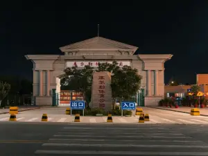 コルラの人気夜の観光スポット