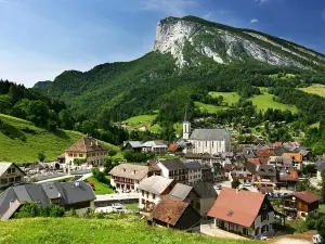 The Chartreuse Mountains