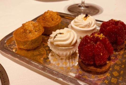 L'AMBROISIE User Photo