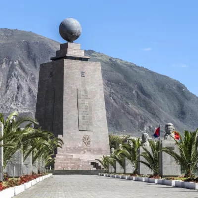 Hotels in der Nähe von Centro Comercial Mitad del mundo