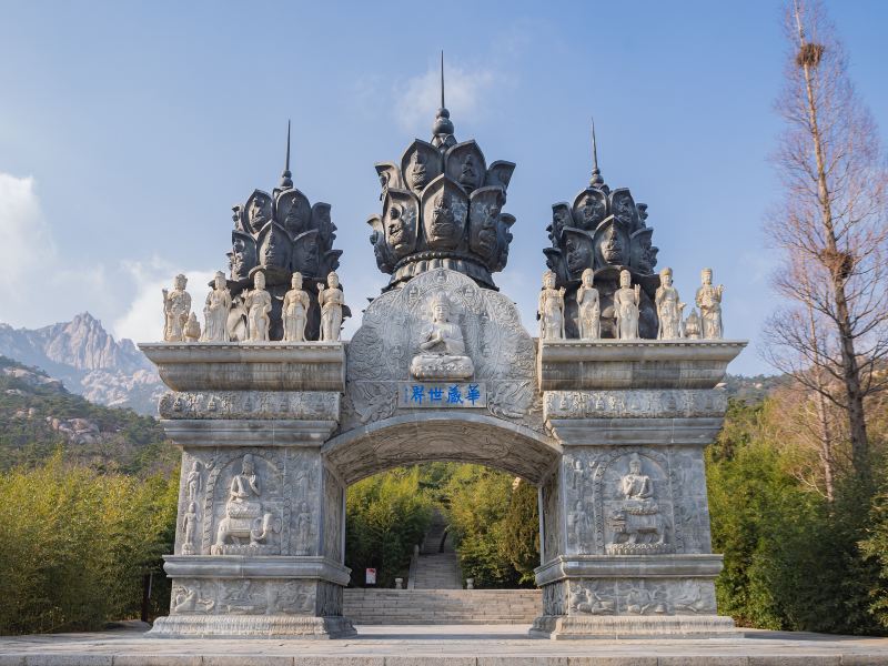 Huayan Temple