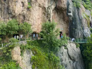 鳳冠山自然風景區