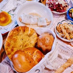 MESS gallery restaurant&bar User Photo