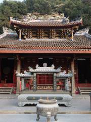 Хунна-Хань (Храм Люнгуа)