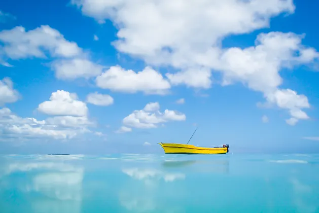 Отели с услугой бассейном в г. Лапу-Лапу