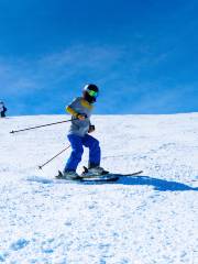 五峰國際滑雪場