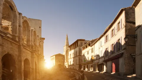 Arles travel destination