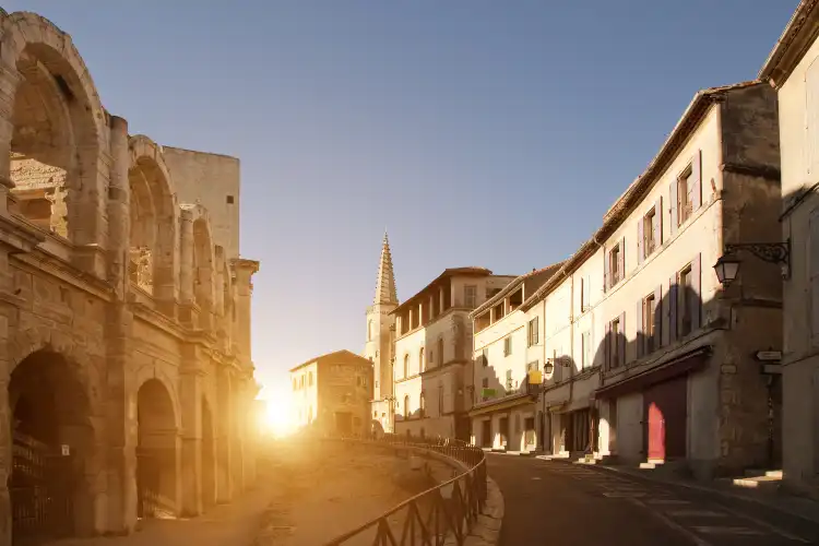 Arles