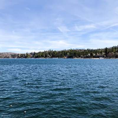 Hotels With Hot Tub in Lake Arrowhead