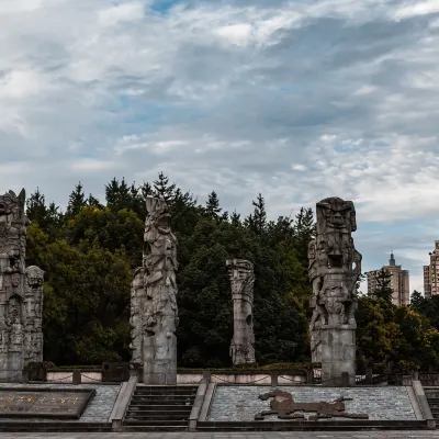 Разрешено размещения с домашними животными Отели в г. Дэян
