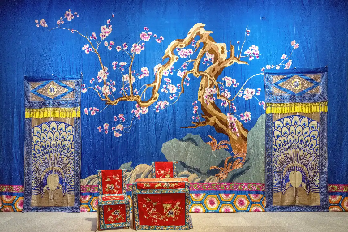 Hotels near Jingju Art Museum