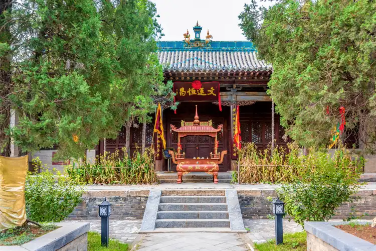 Hotels near Wenchang Temple